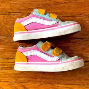 Vans toddler 6 Velcro shoe